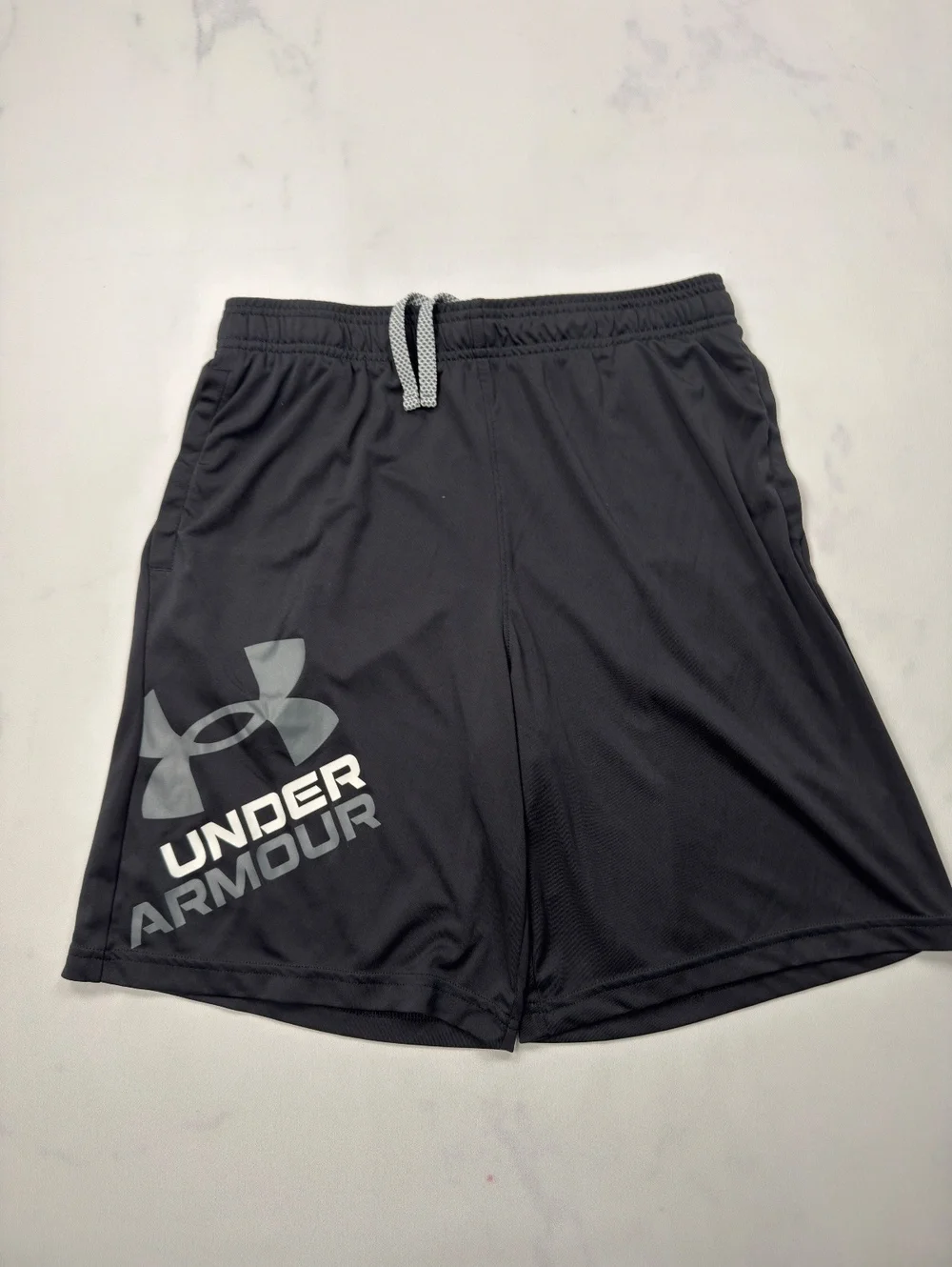 Under Armour Athletic Black Shorts Loose Fit - Boys XL